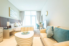 SuperHost- Elegant Studio in Palm Jumeirah With Private Beach Access